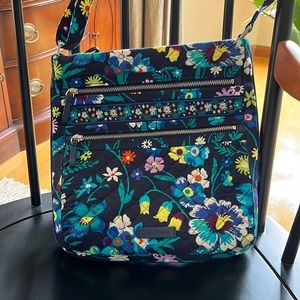 Vera Bradley triple zip hipster